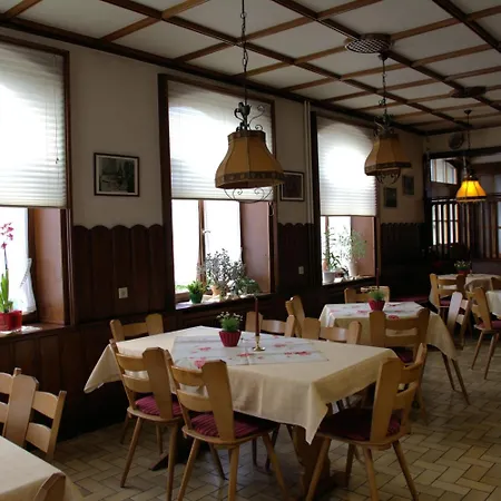 Finken בית הארחה