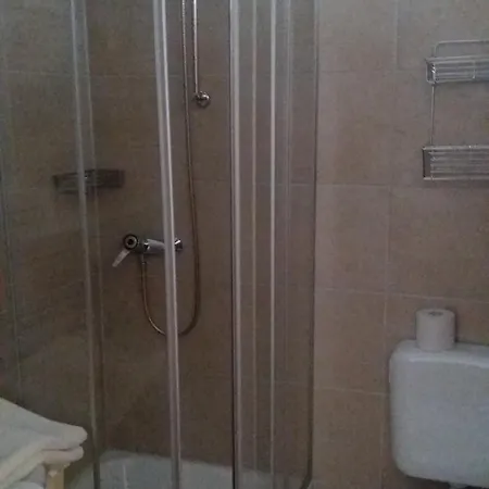 בית הארחה Finken 3*