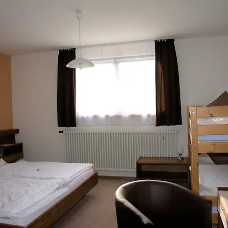 Finken 3* אופנאו